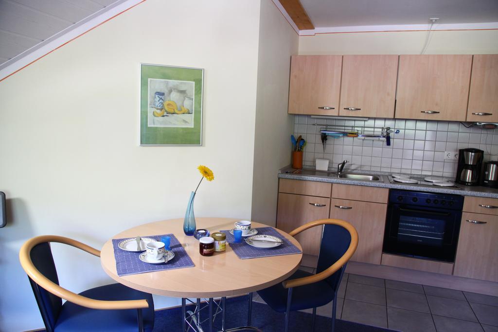 Appartement Familie Ernst Bruttig-Fankel Pokoj fotografie